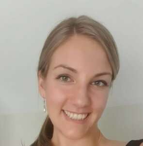 Dr Franziska