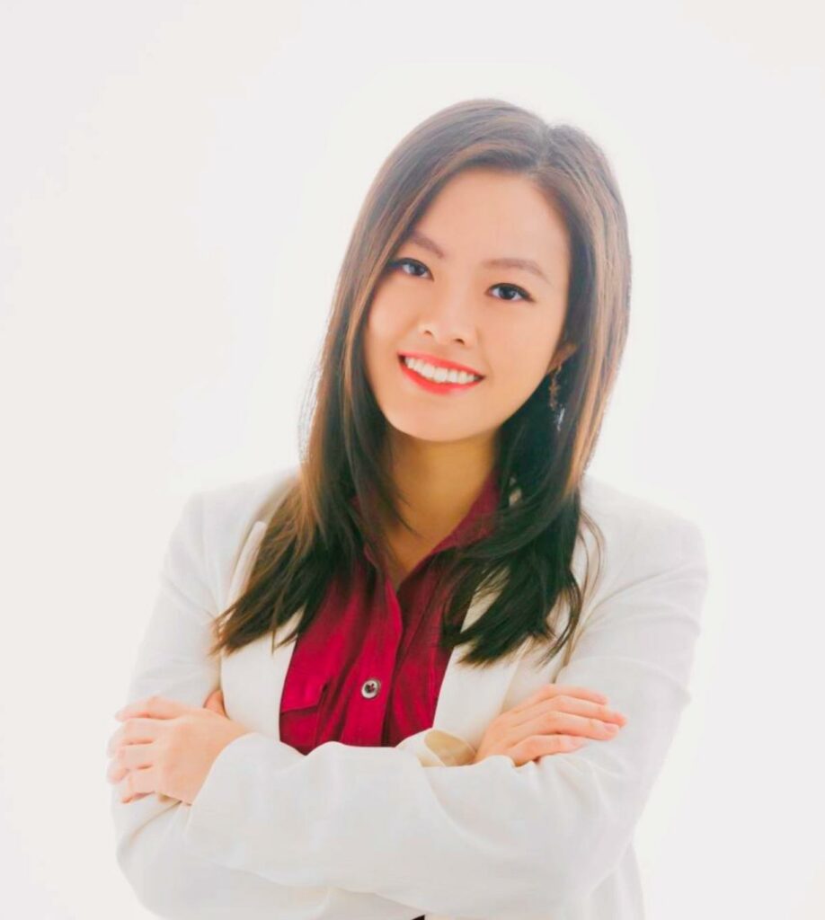 Cleo Zhang, Acupuncturist